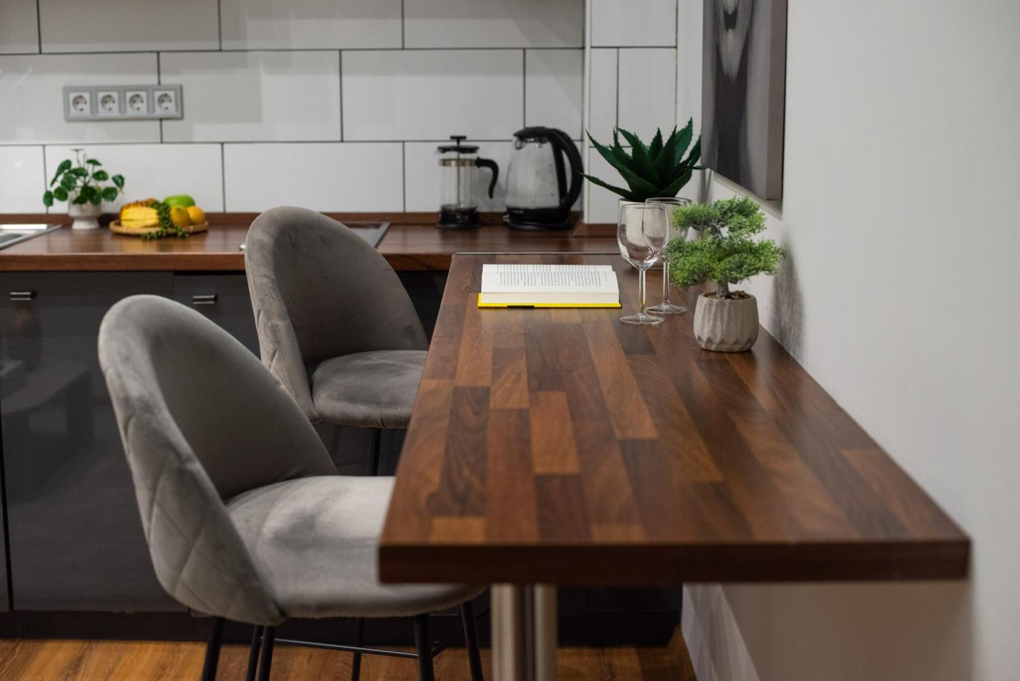 Chic Central 1Br Retreat Near New York Cafe With View Budapest Eksteriør bilde